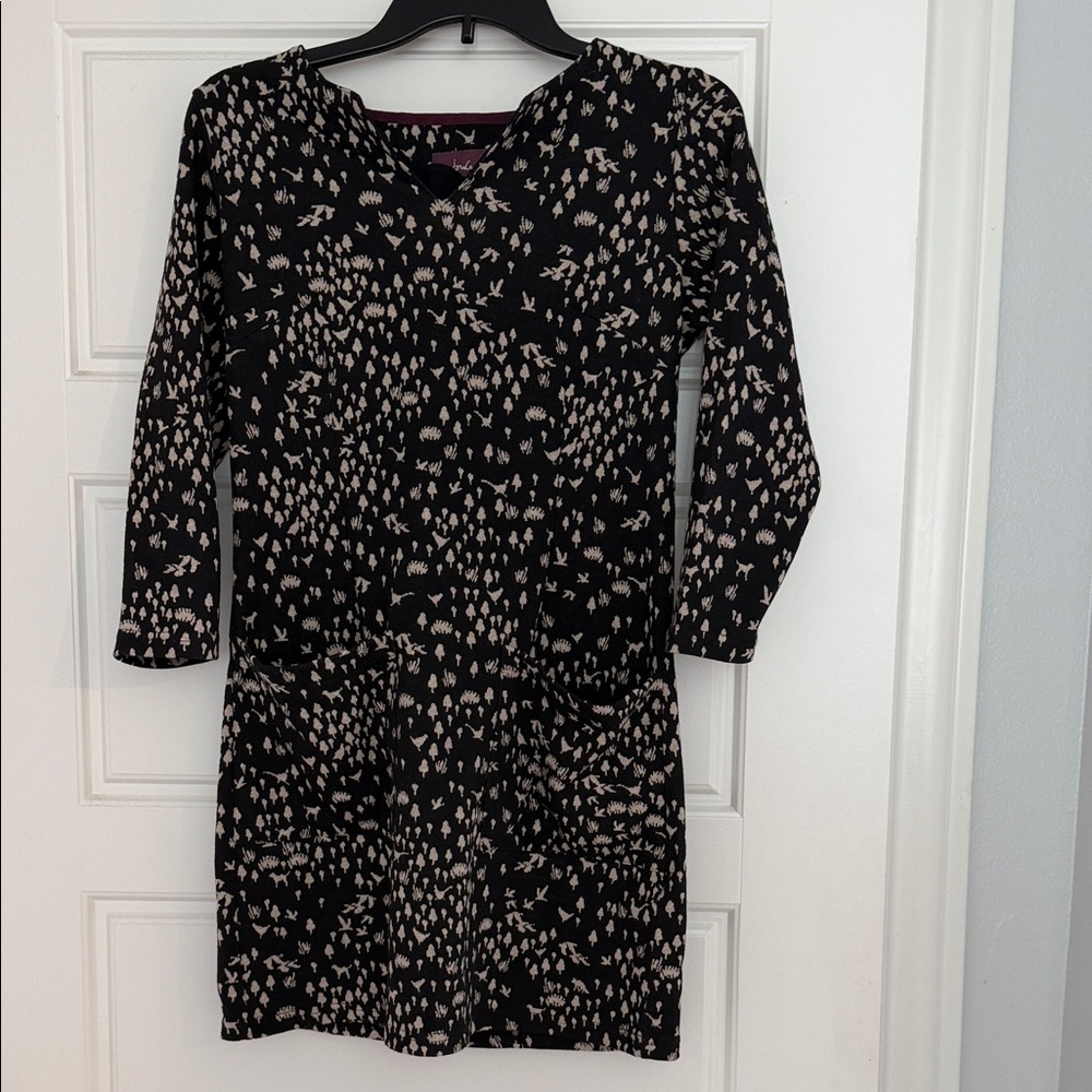 NWT women’s size 4 Joules Black and Cream Long Sleeve Dress